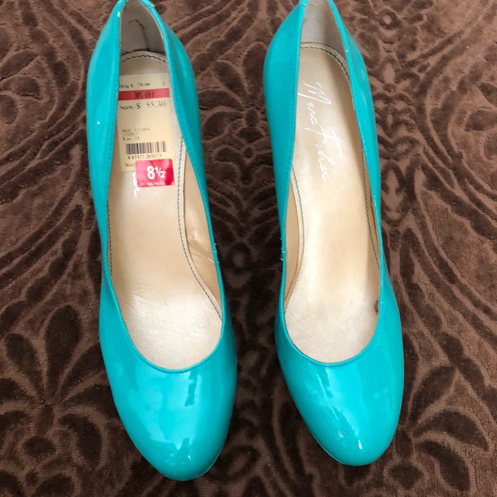 Spring Pumps